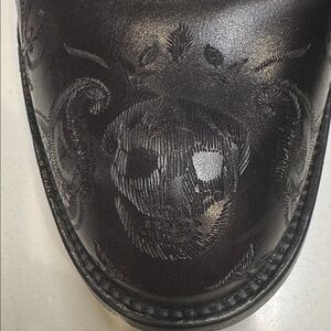 Alexander McQueen Men’s Leather Oxfords Zippers Embroidered Scull Toes Worn Once